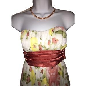 PERFECT Strapless Sexy & Flirty Mini Dress S. 1/2